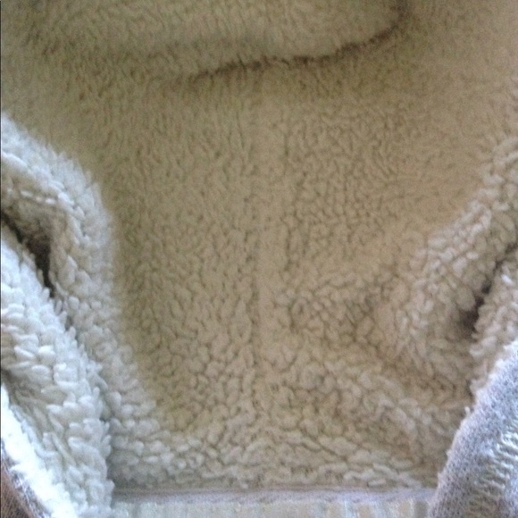 Gray Old Navy Pullover Hoodie with Soft Hood - Picture 3 of 4